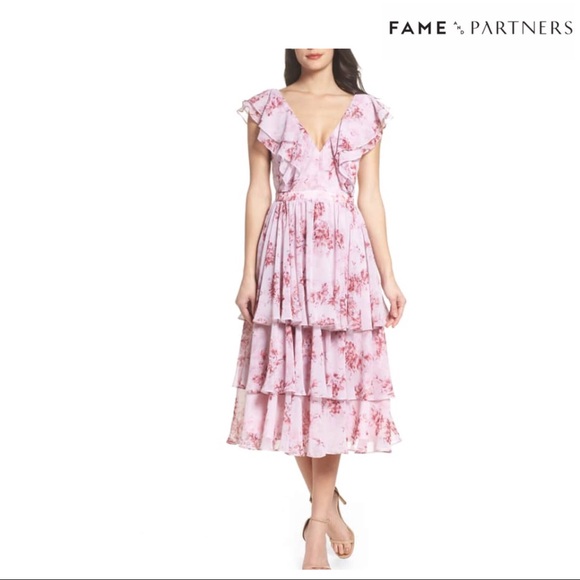 Fame And Partners Dresses & Skirts - FAME AND PARTNERS FLORAL MIDI DRESS